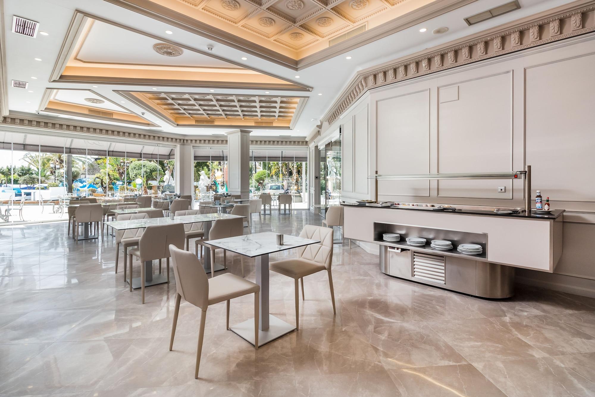 Restaurant Hotel Boutique B51 Puerto Banús