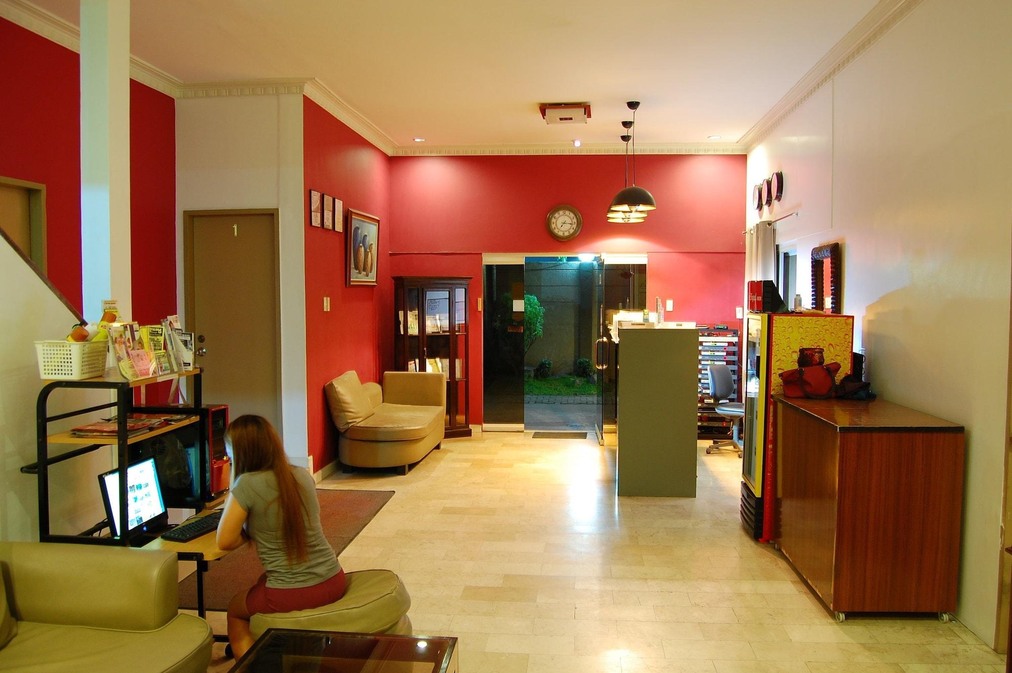 Vista Lobby Rumi Apartelle Hotel