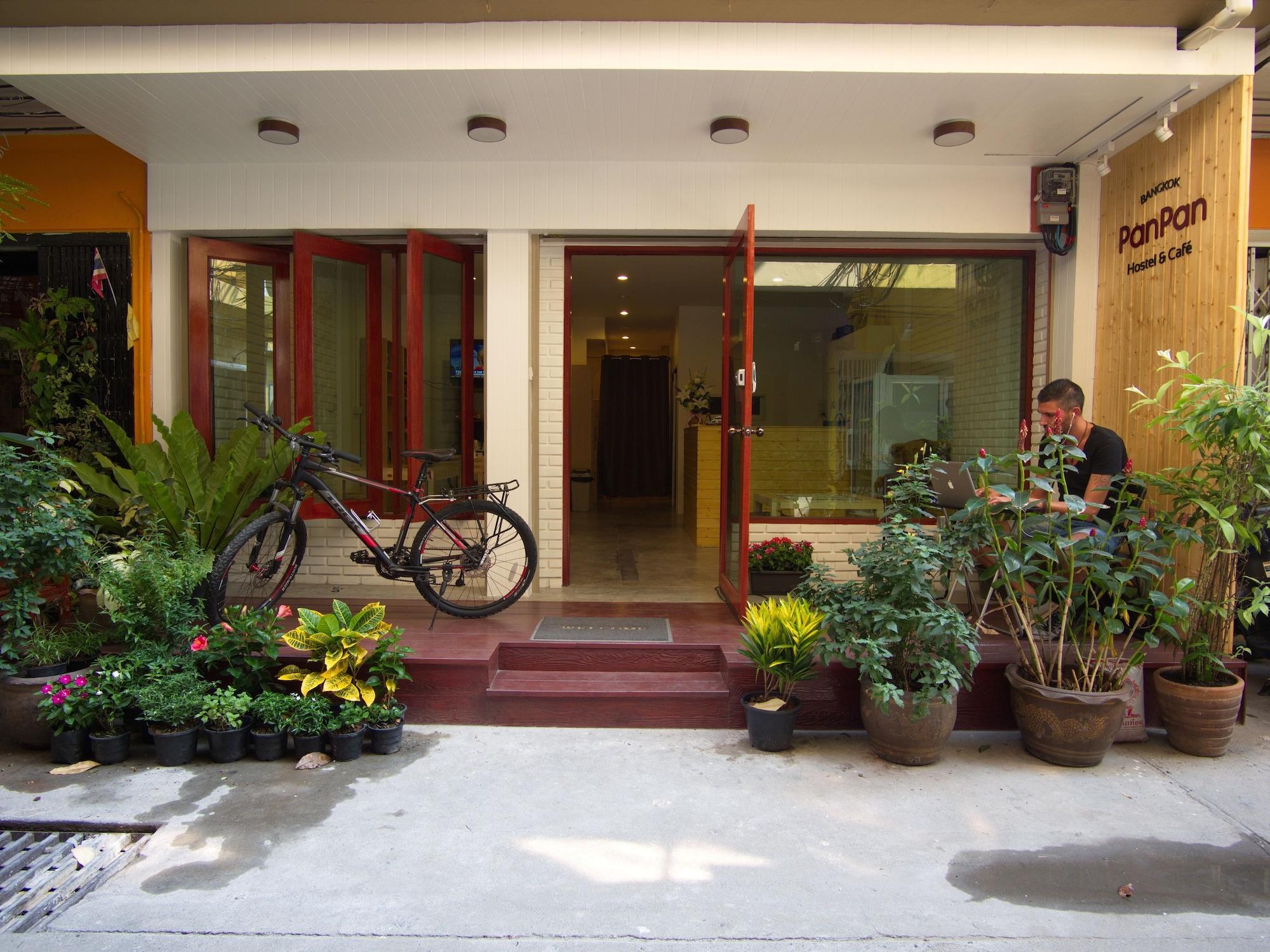 Varios PanPan Hostel Bangkok