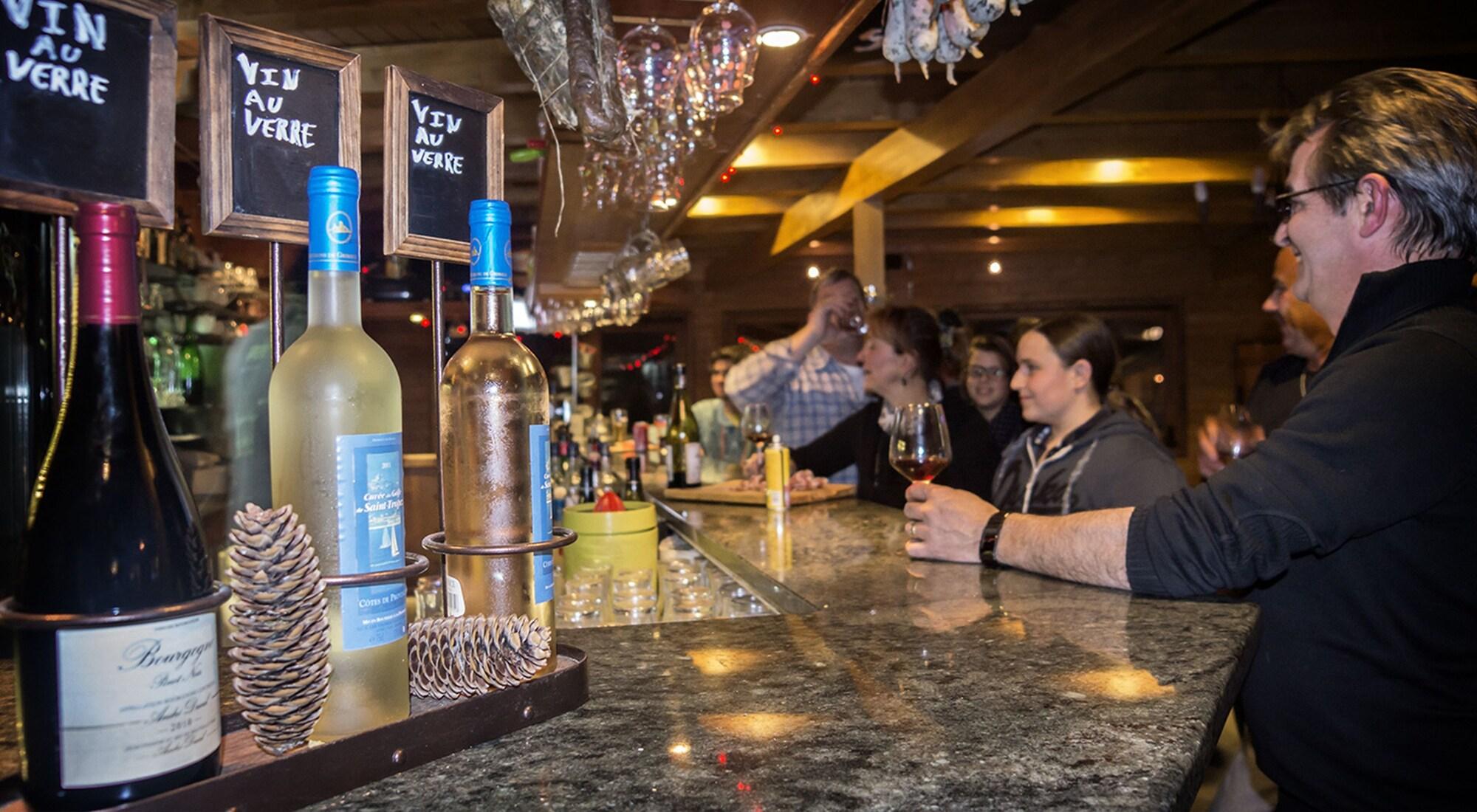 Bar/Salón Hôtel Le Loup Blanc