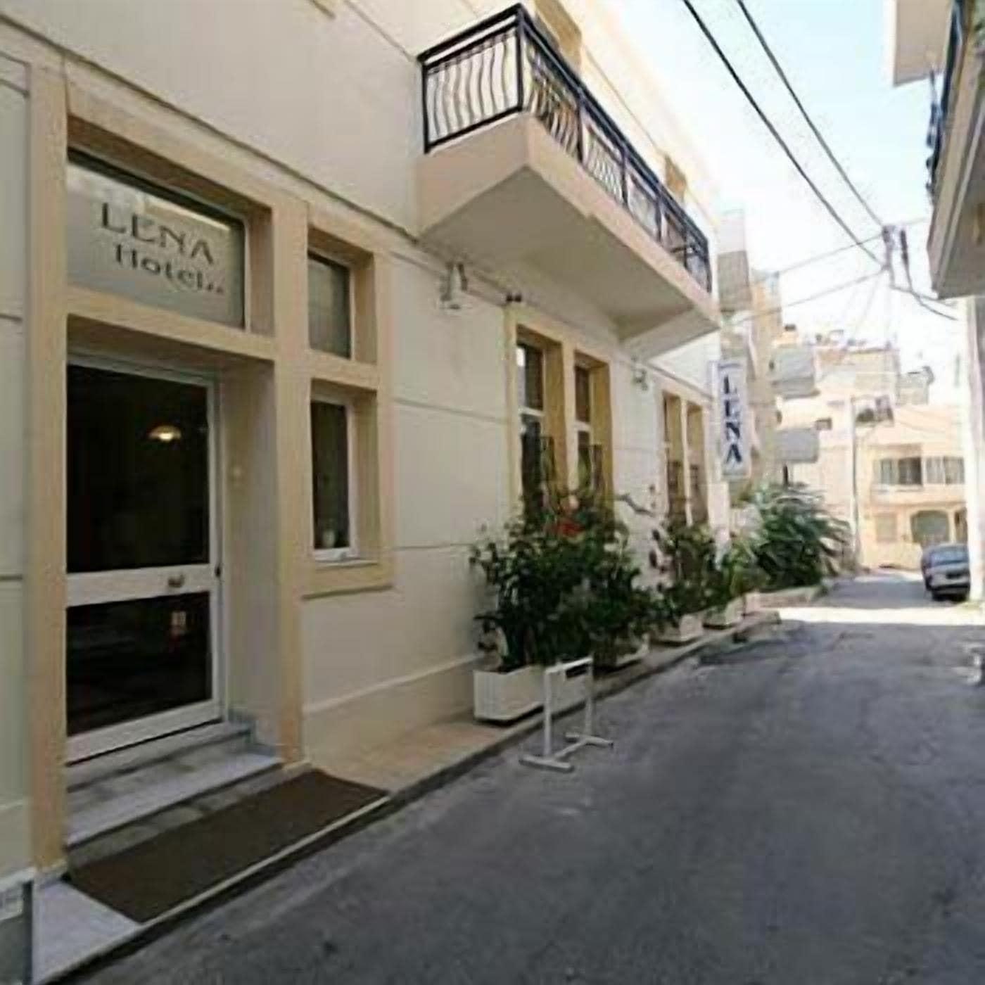Varios Hotel Lena