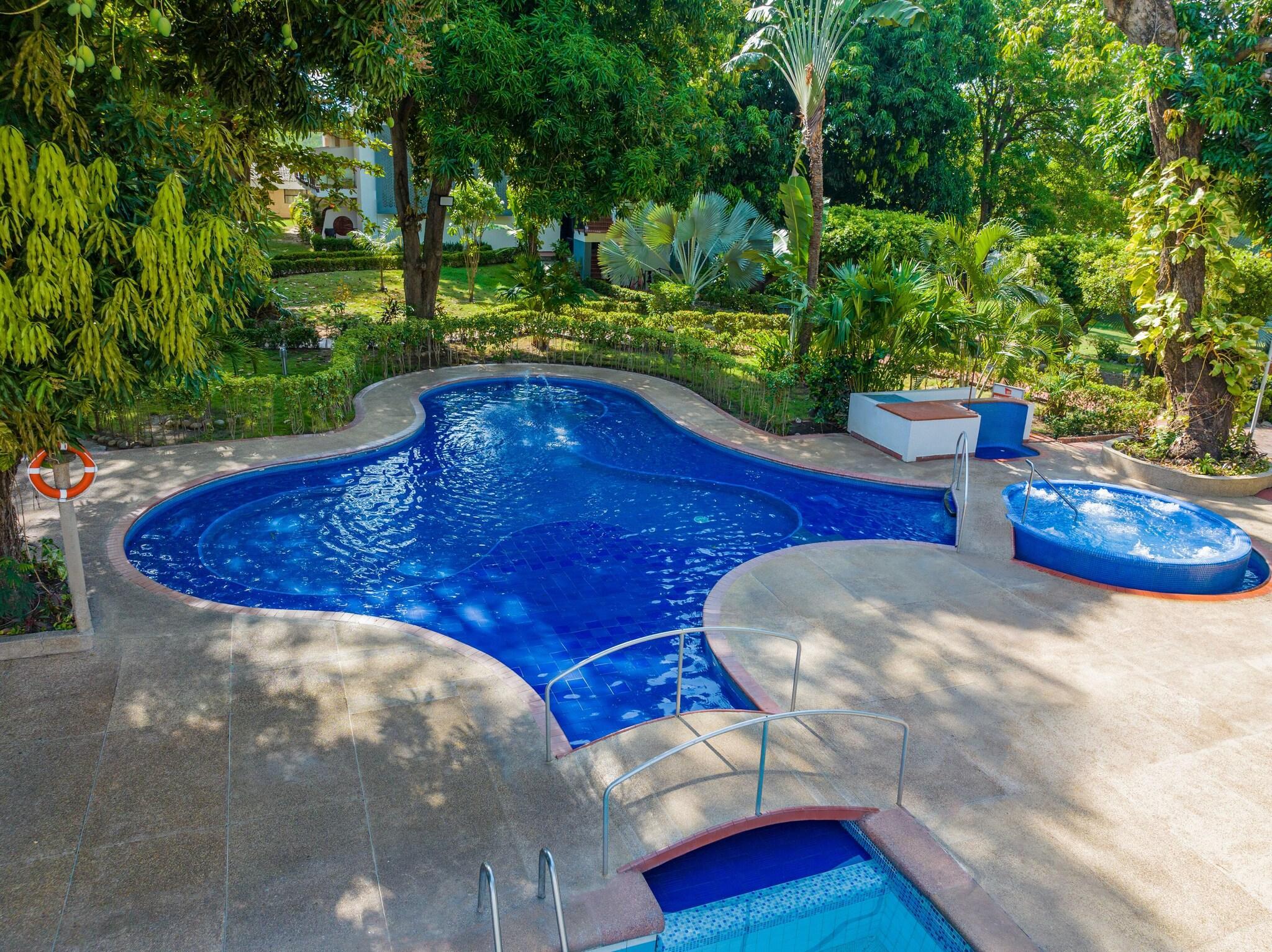 Vista Piscina Ghl Relax Hotel El Puente