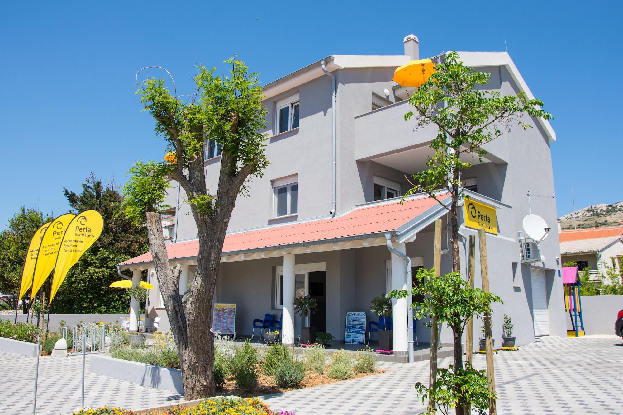Varios Apartments Villa Franci