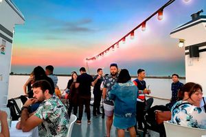 Actividad - Atardecer en el Río de la Plata con open bar