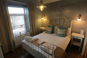 Alojamiento - Tyrosa boutique B B