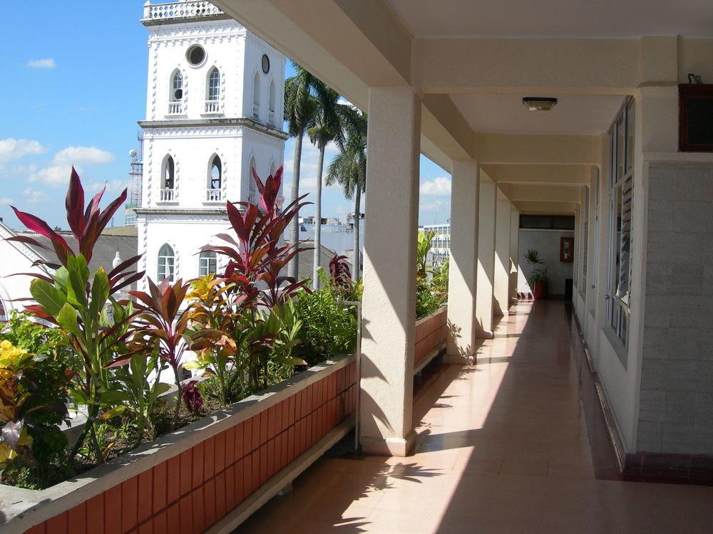 Varios Hotel Florida