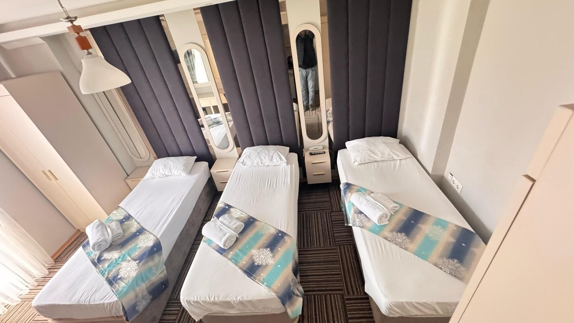 Varios Alya Suite Residence