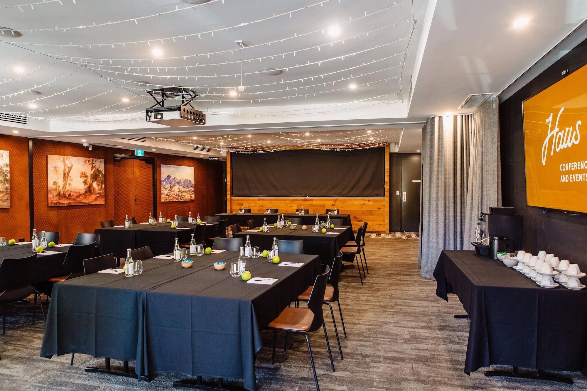 Sala de Reuniones The Studios by Manna, Ascend Hotel Collection