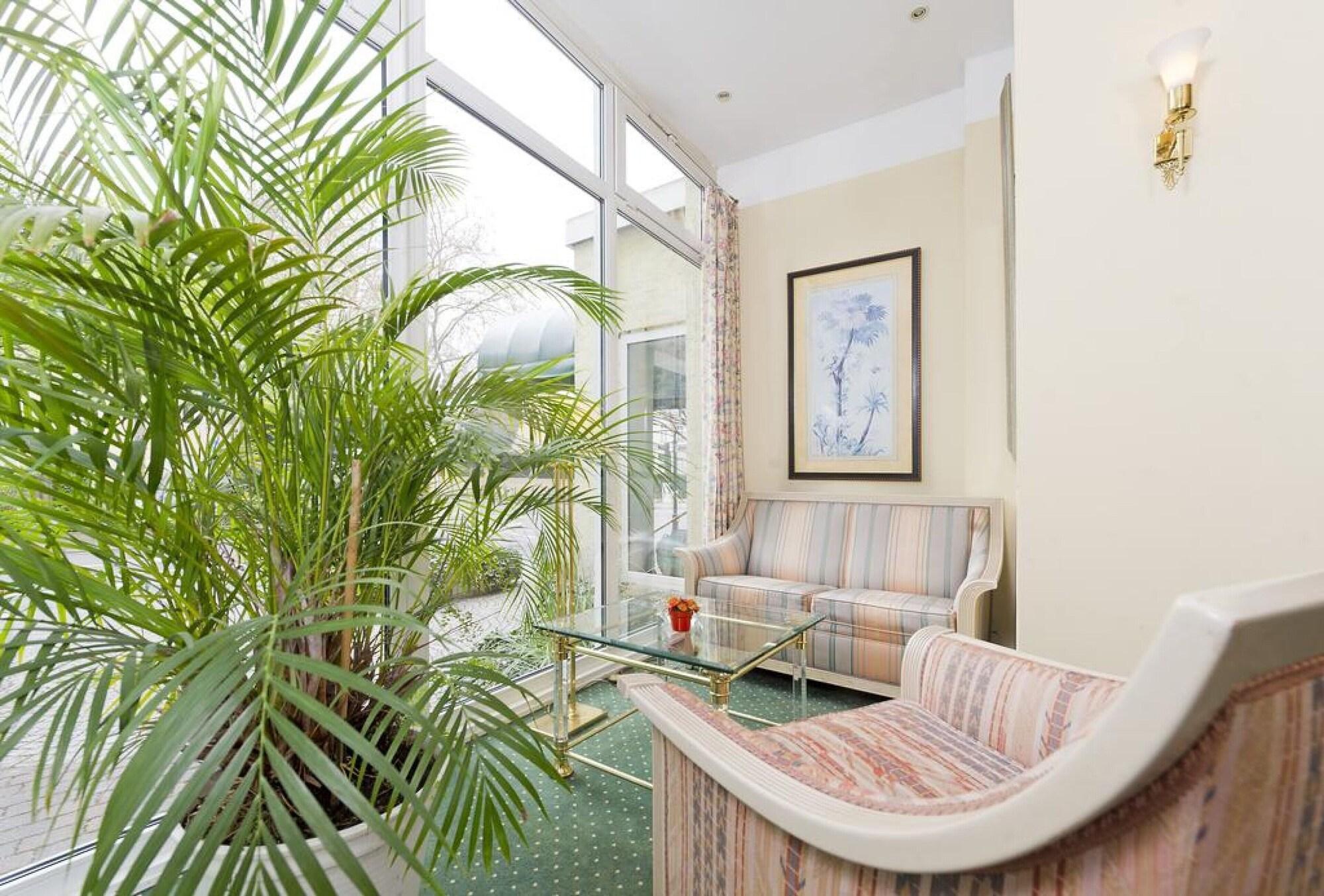 Bar/Salón Kurfürstenhof