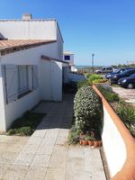 Alquiler Vacacional - House with direct access to the beach, quiet with enclosed garden.