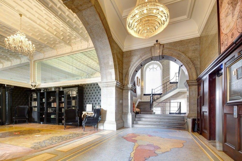 Vista Lobby 30 James Street