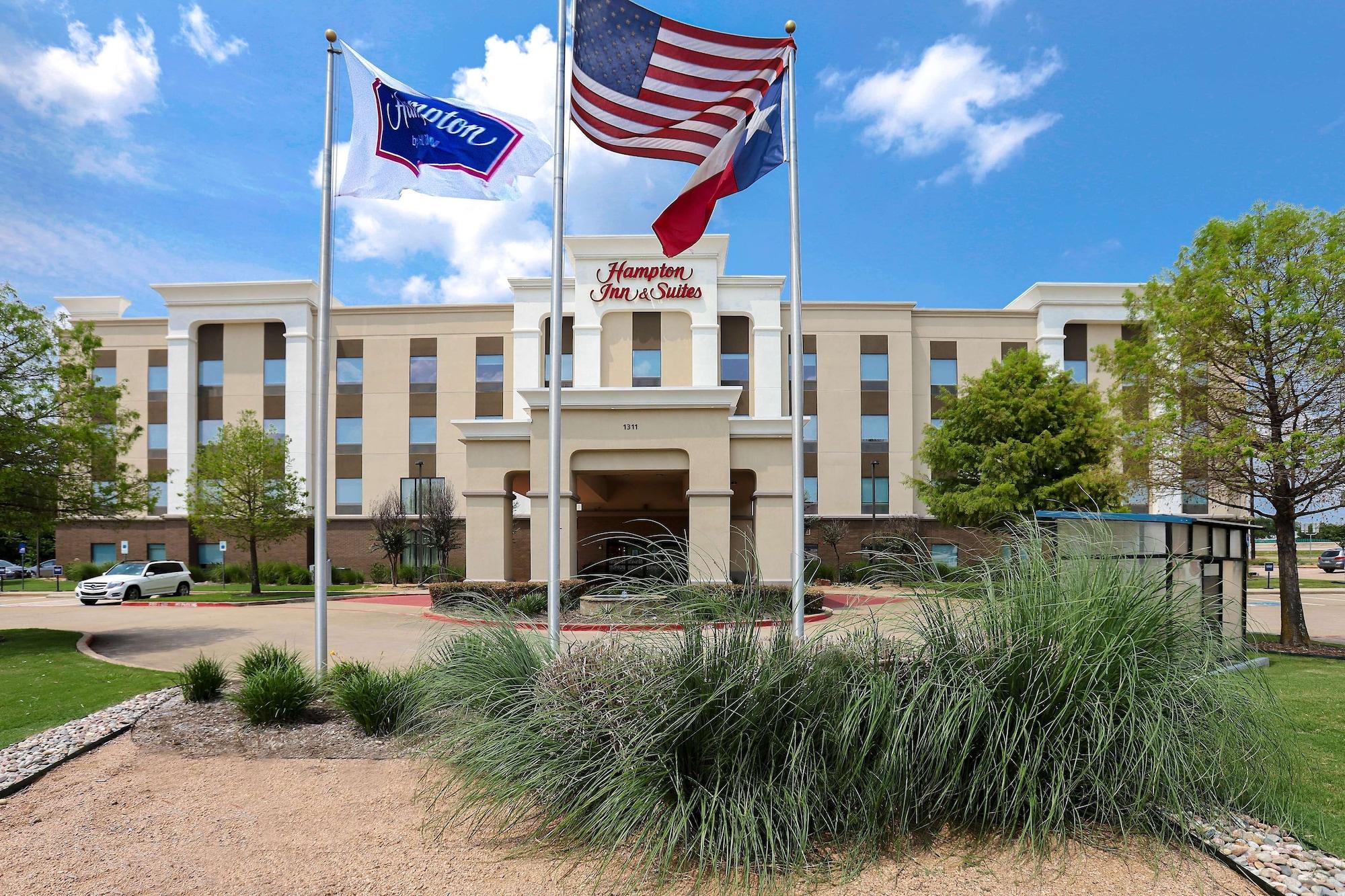 Vista Exterior Hampton Inn & Suites Dallas-DeSoto
