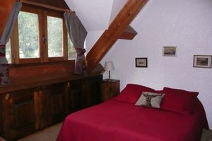 Alquiler Vacacional - **CHARMING CHALET, 6-8 PERS, 50M FROM THE SLOPES, DUPLEX ON THE RIVER BANK