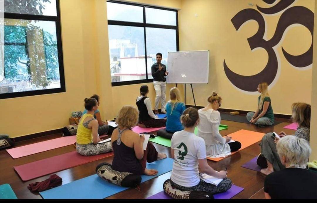 Gimnasio Sonu Guest House - Hostel