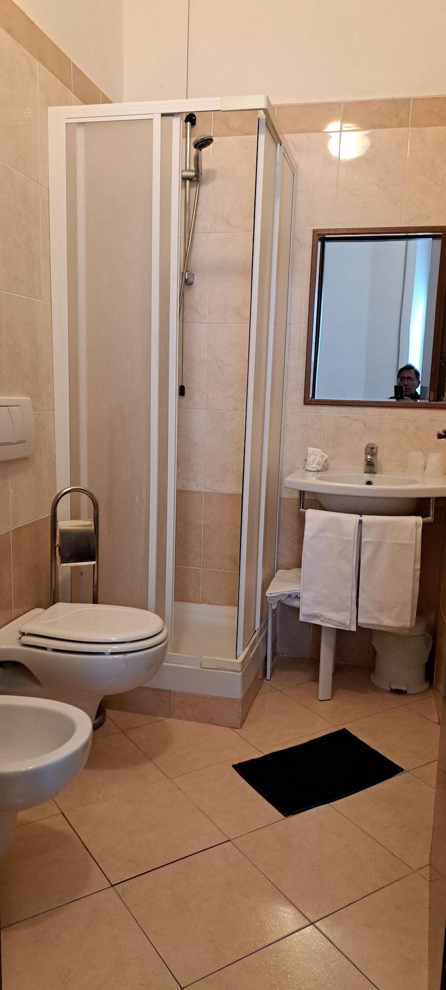 Equipamiento de Habitación Hotel Bonazzi