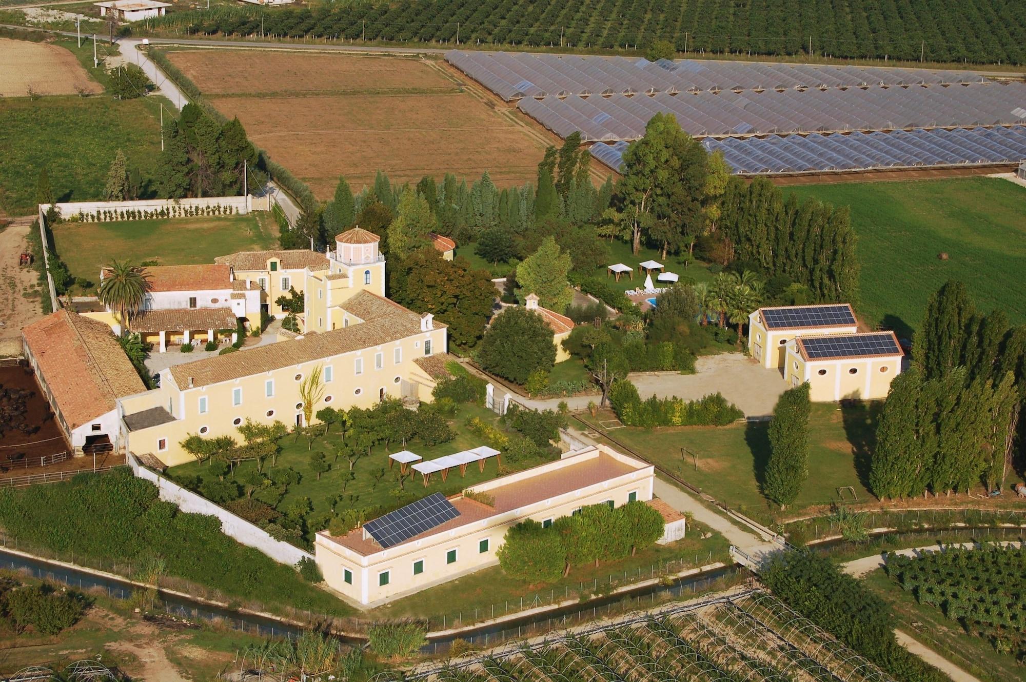 Varios Masseria La Morella