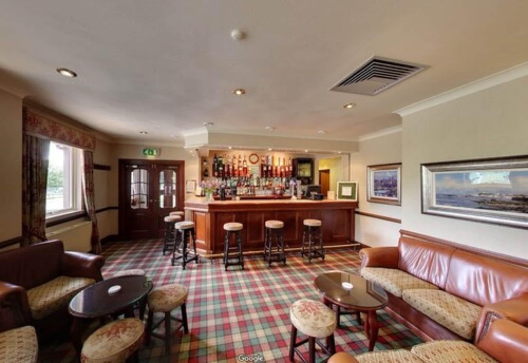 Bar/Salón Strathburn Hotel Inverurie by Compass Hospitality