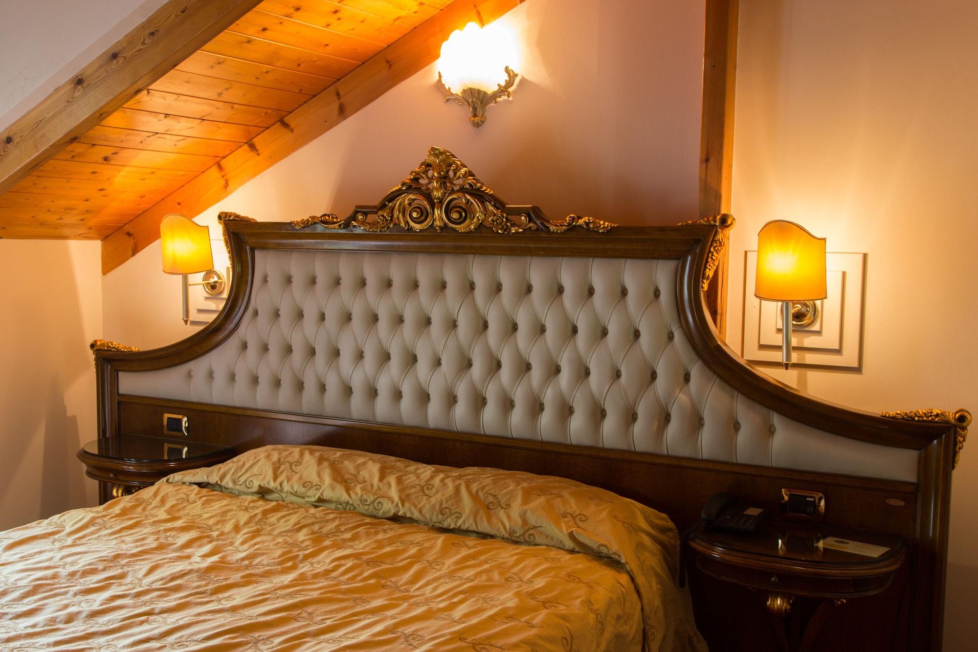 Habitación Alexios Inn Hotel