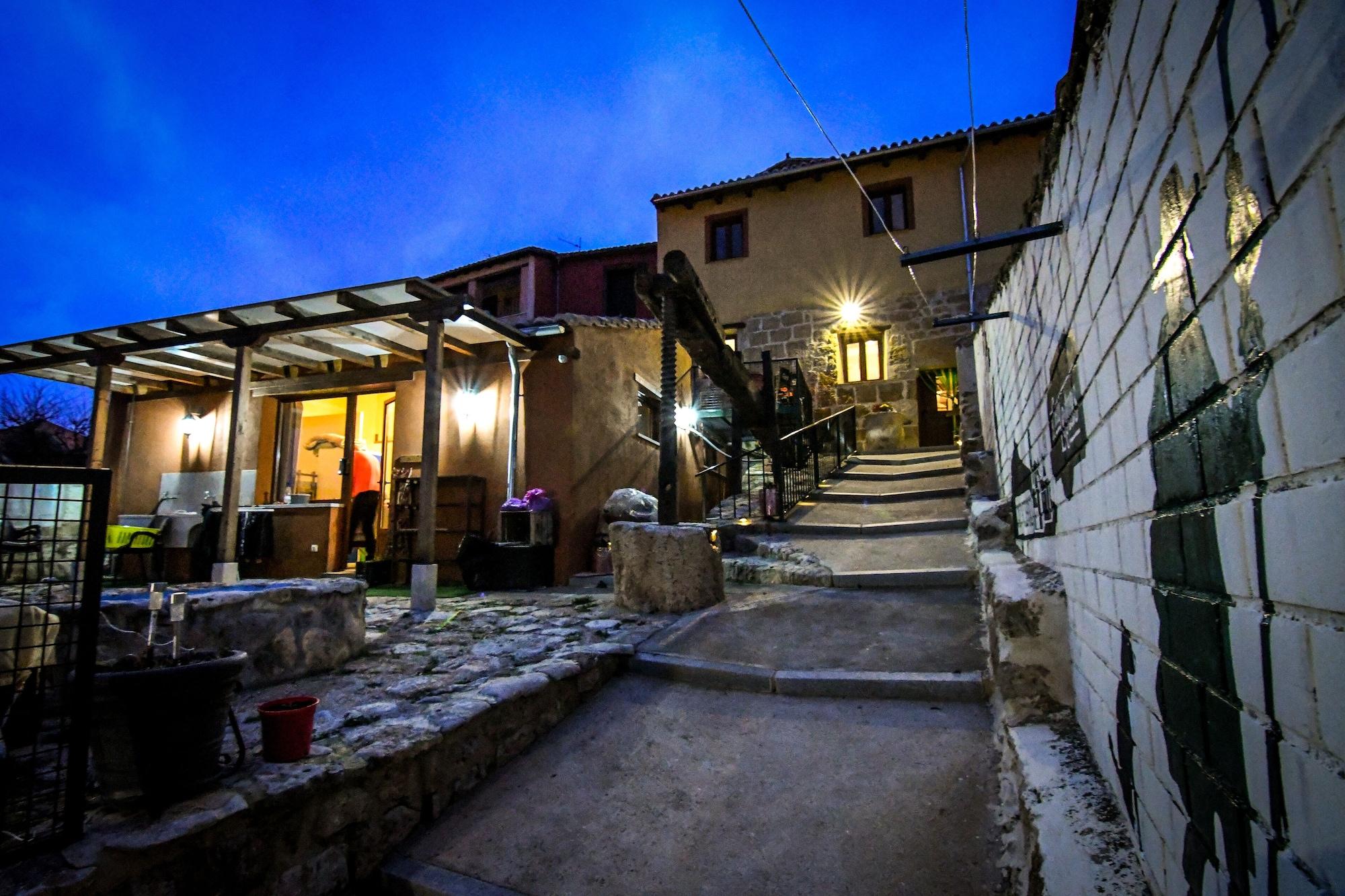 Vista Exterior A Cien Leguas - Hostel