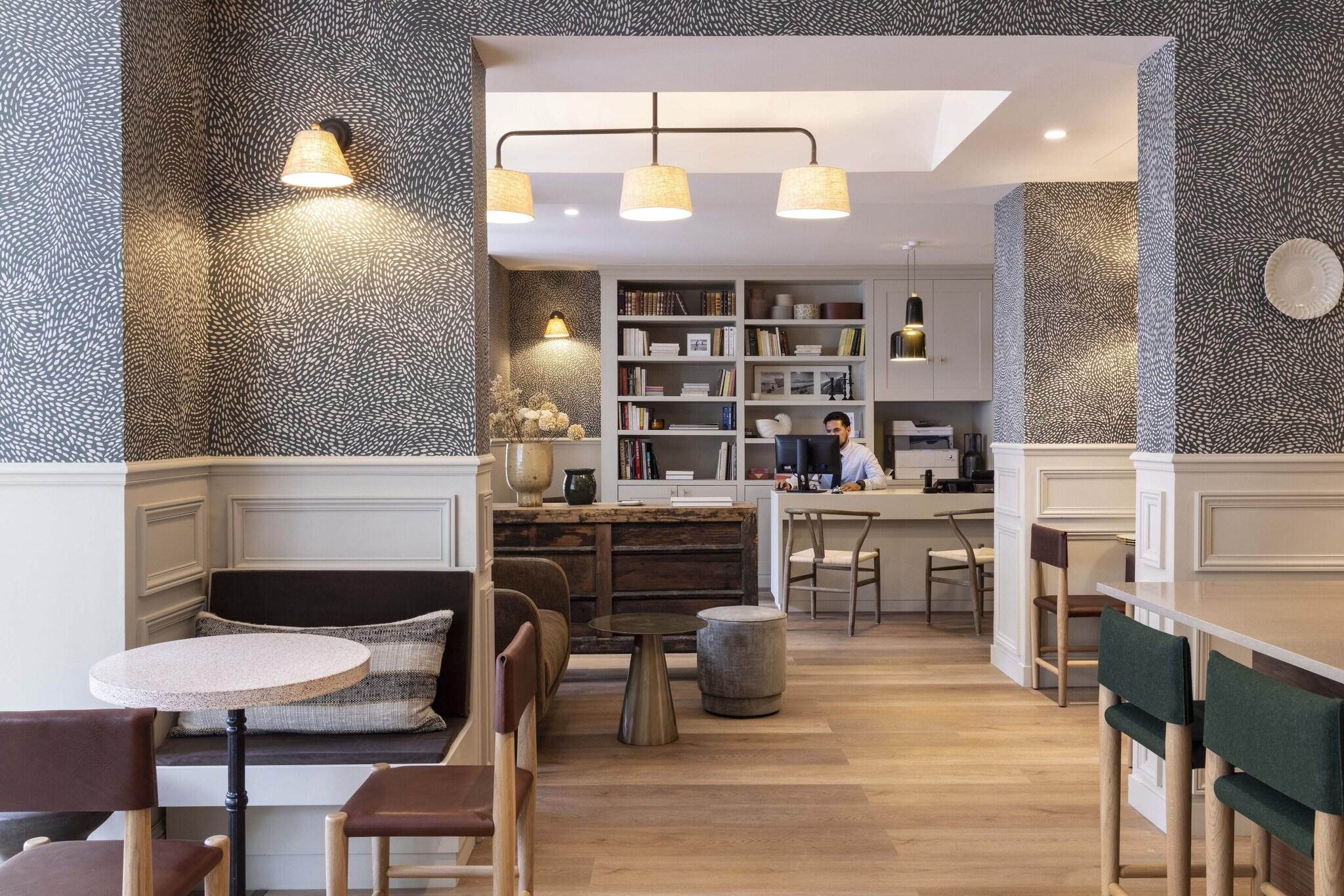 Vista Lobby Le Petit Beaumarchais Hotel & Spa