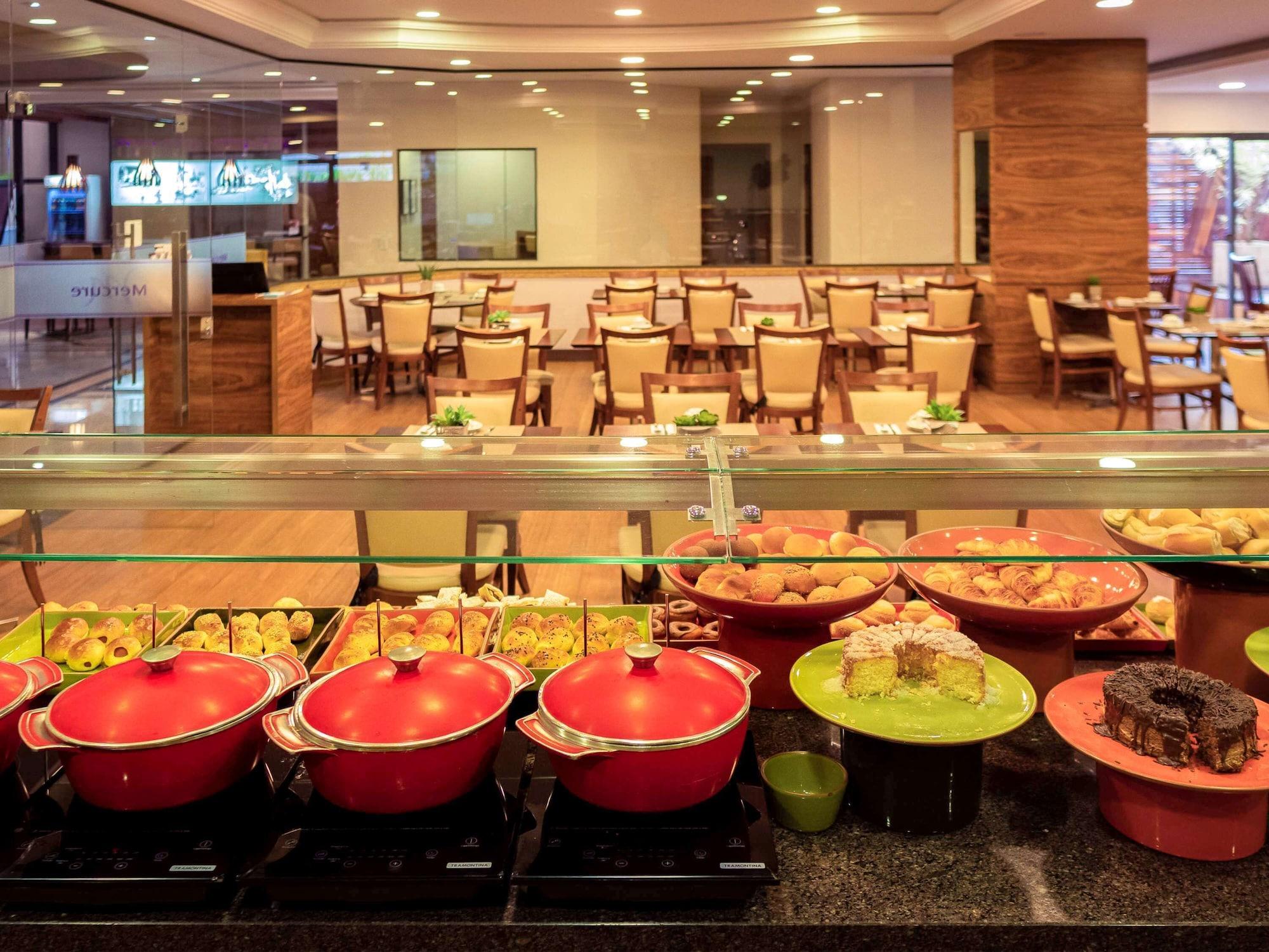 Restaurant Mercure Curitiba Golden