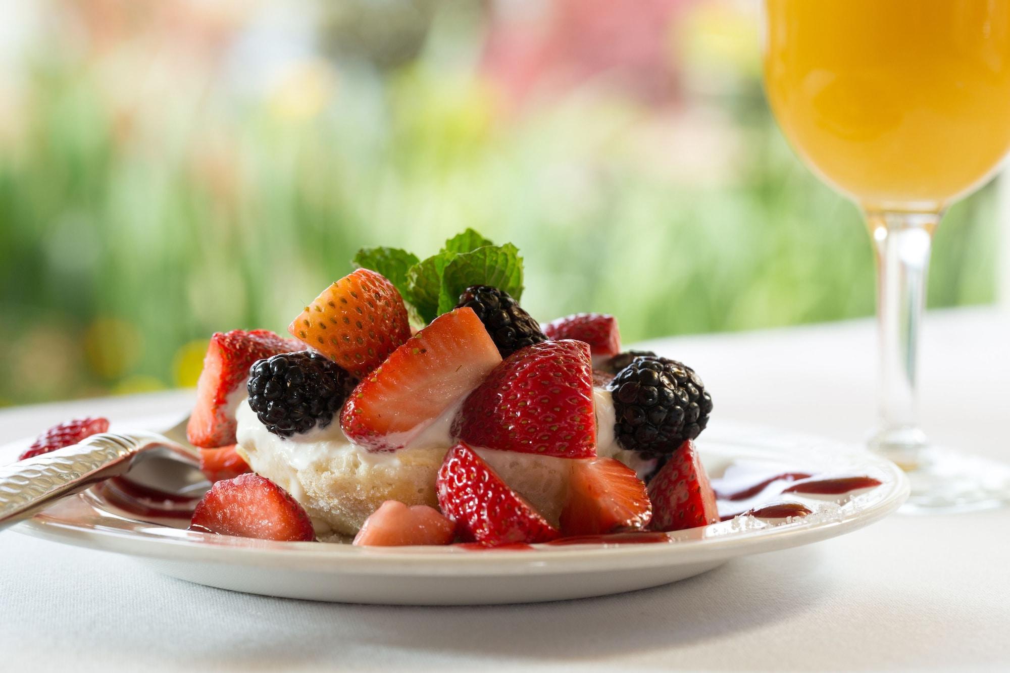 Restaurant Lookout Point Lakeside Inn