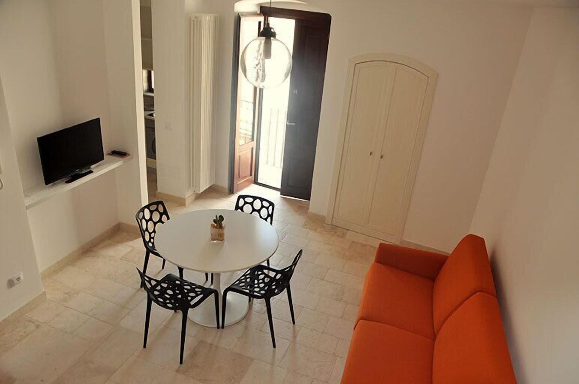 Varios Porta Barsento B&B