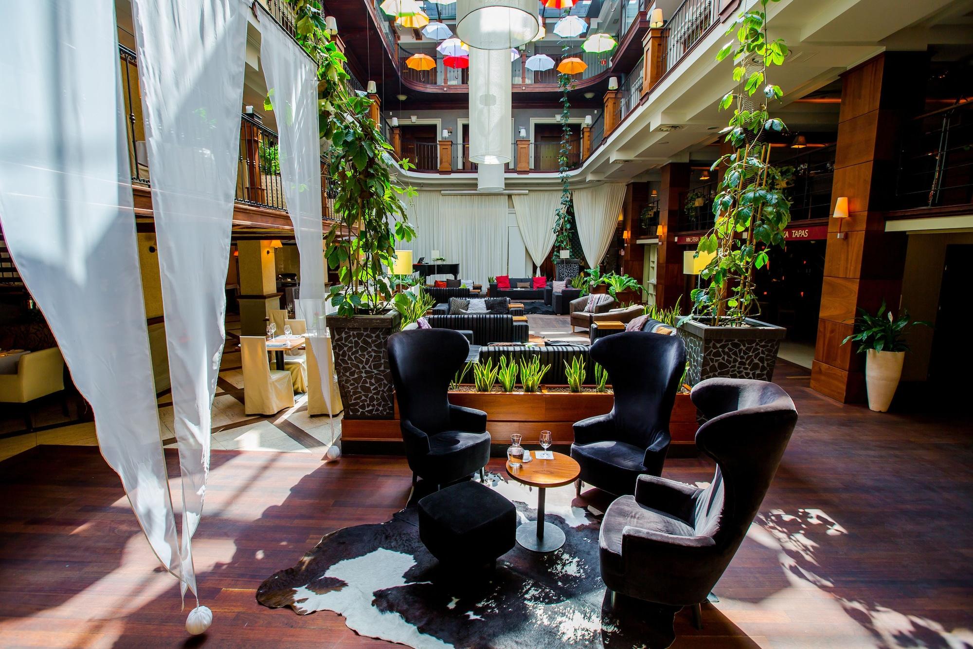 Vista Lobby Grand Hotel Boutique