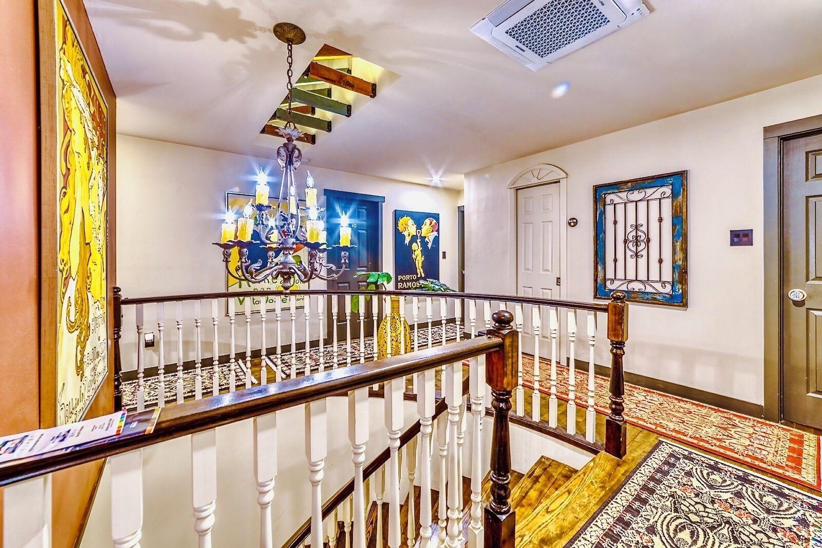 Vista Lobby Neocolonial Nouveau Kensington Vacation Home