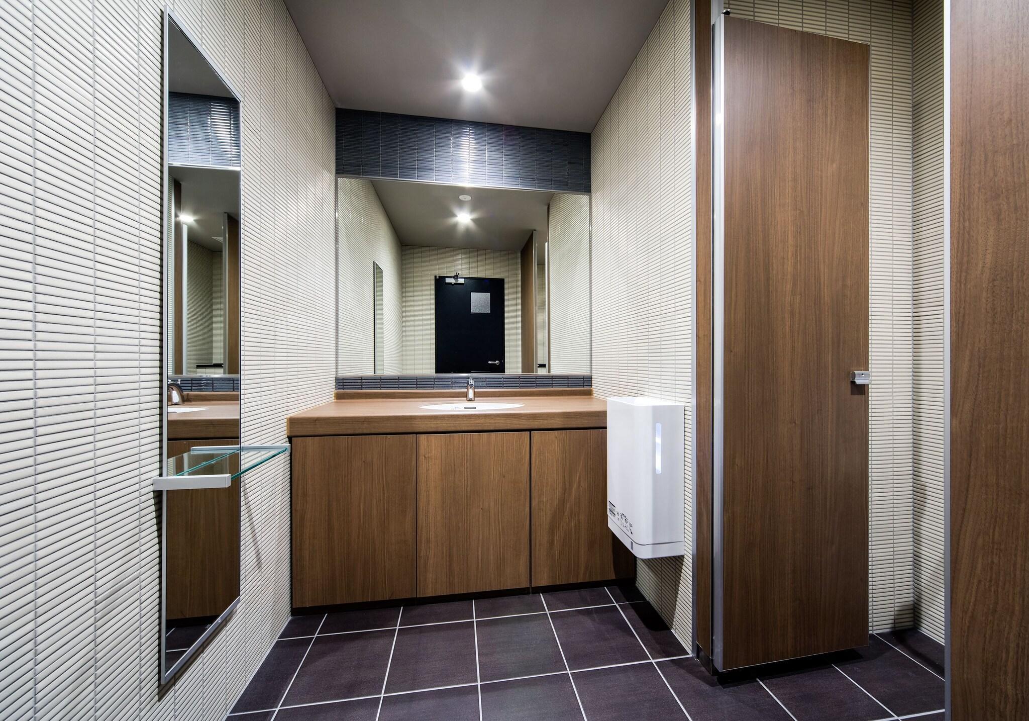 Vista Exterior Daiwa Roynet Hotel Tokushima Station