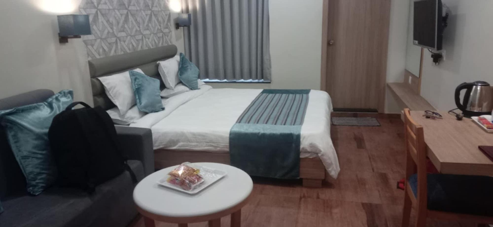 Varios HOTEL EVERLAND Rajkot