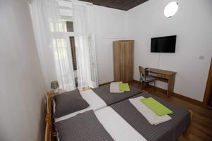 Alojamiento - Prenocite Kastel