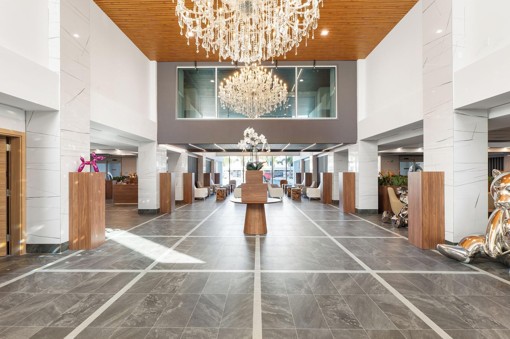 Vista Lobby Kompose Boutique Resort at Theme Parks