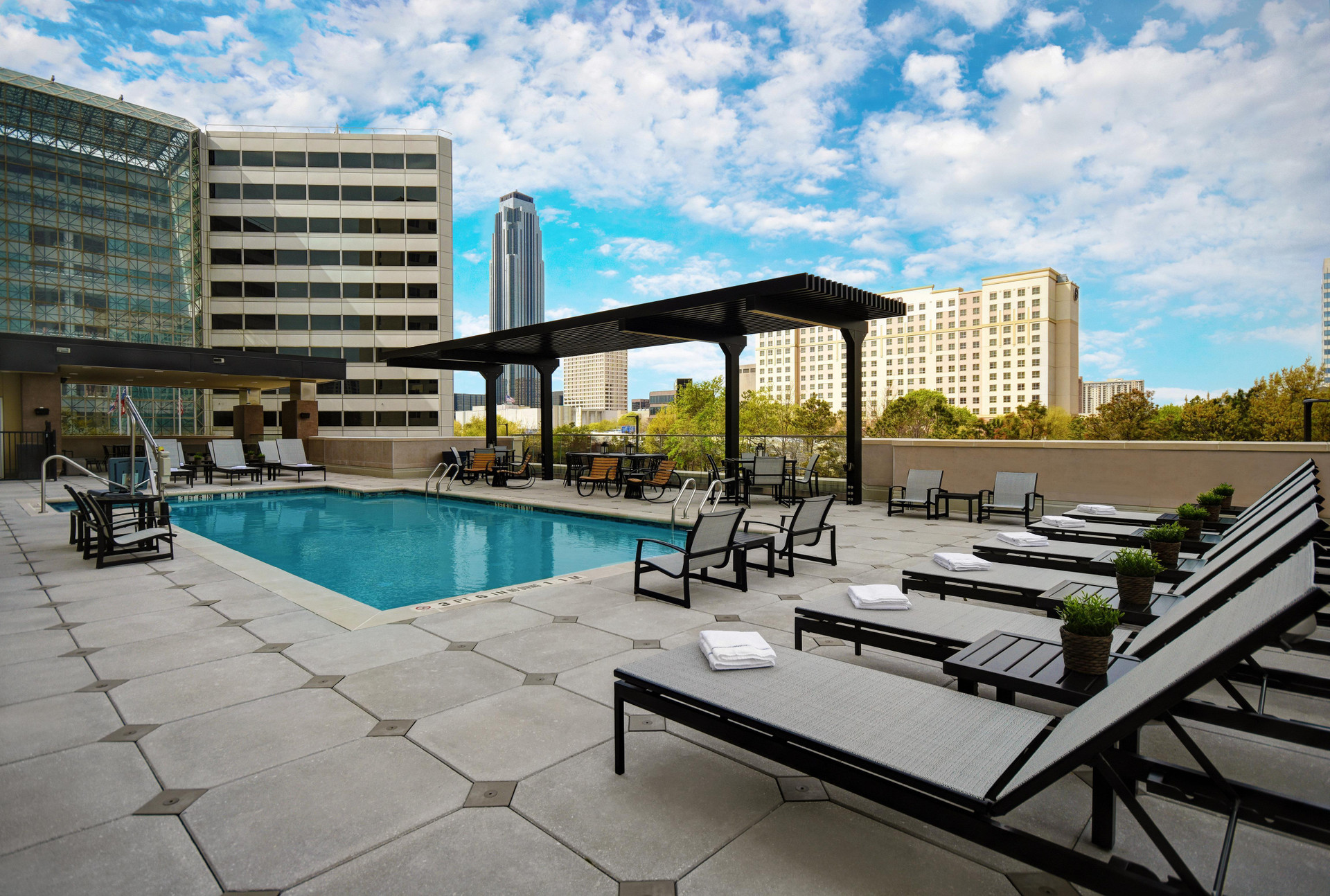Vista Piscina Holiday Inn Express Houston - Galleria Area by IHG