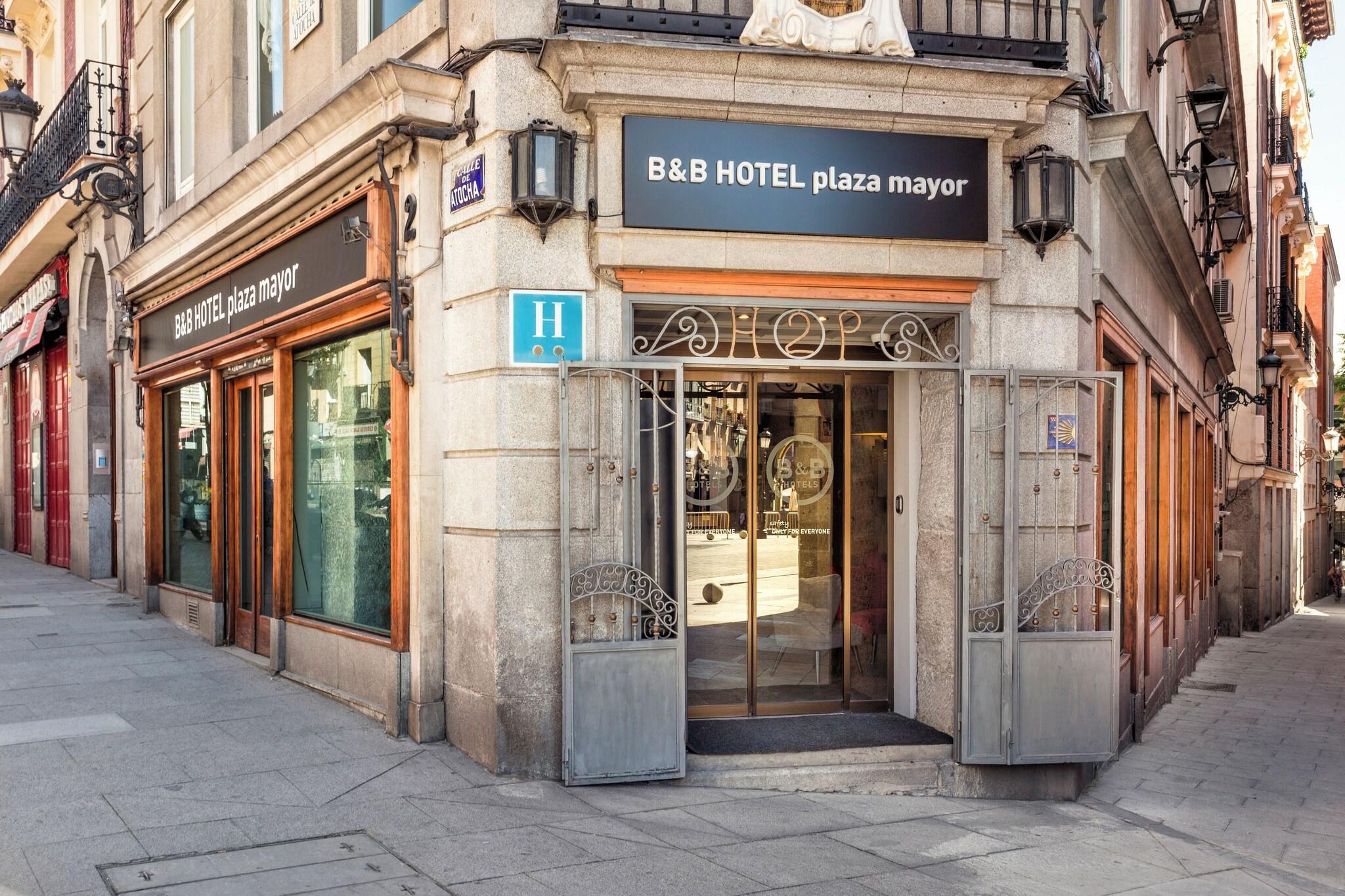 Vista Exterior B&B Hotel Madrid Centro Plaza Mayor