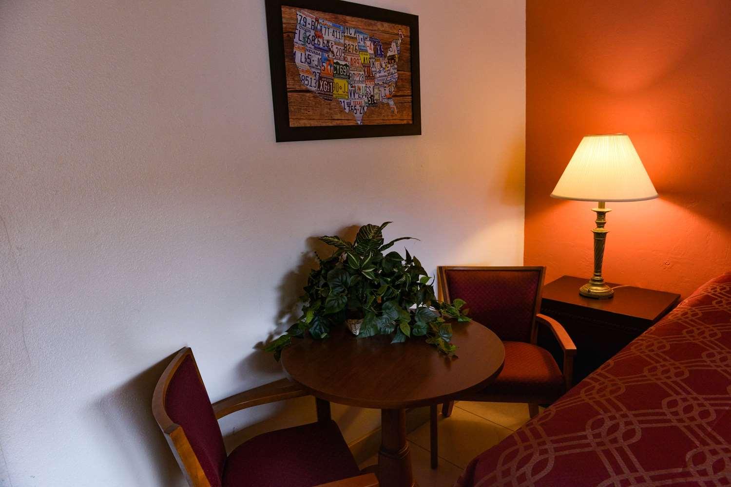Habitación Econo Lodge North