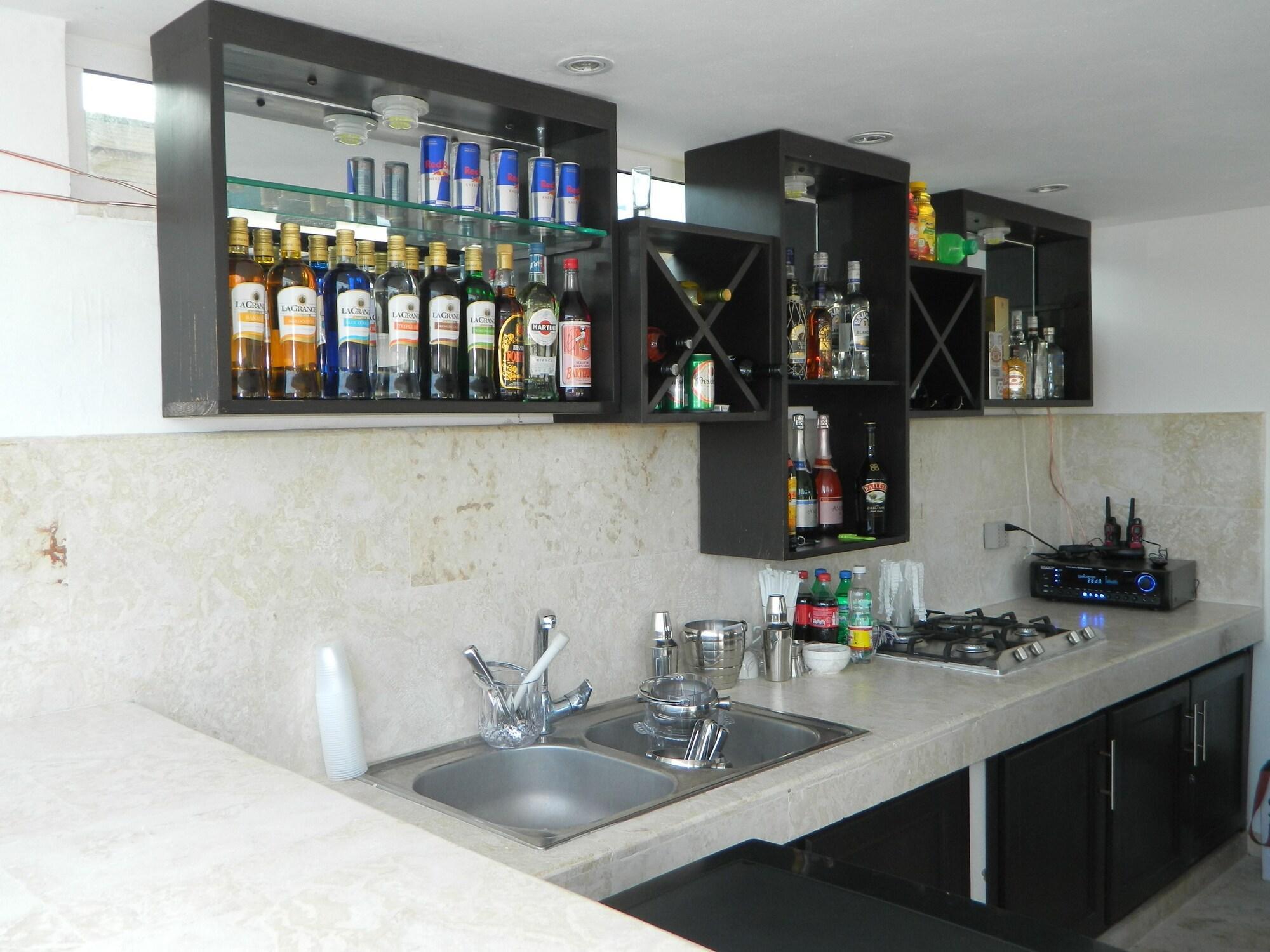 Bar/Salón Figaro Hotel Boutique