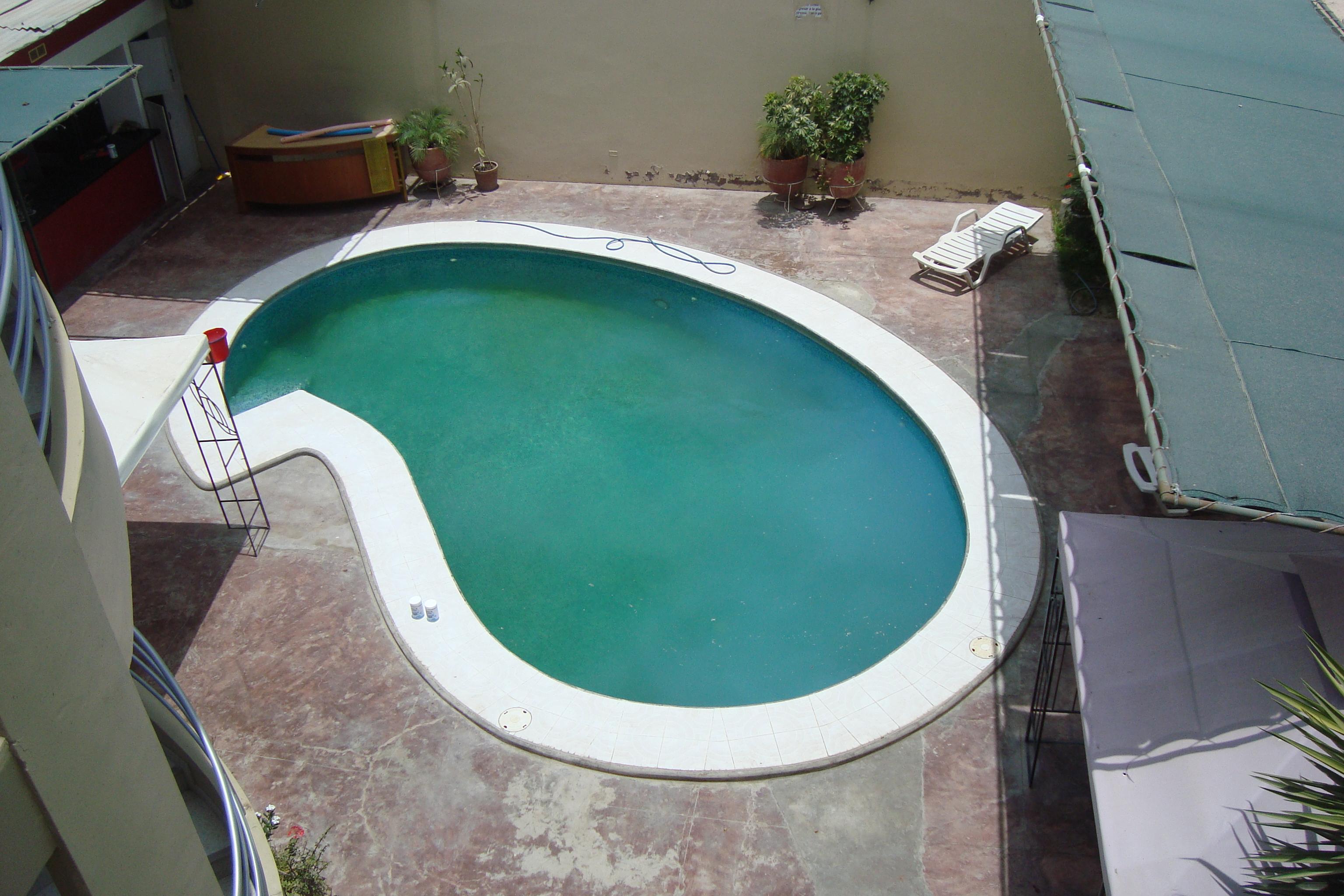 Vista Piscina Hostal Tamarix