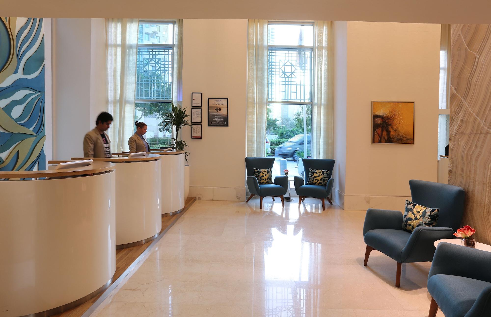 Vista Lobby Ramada by Wyndham Downtown Dubai