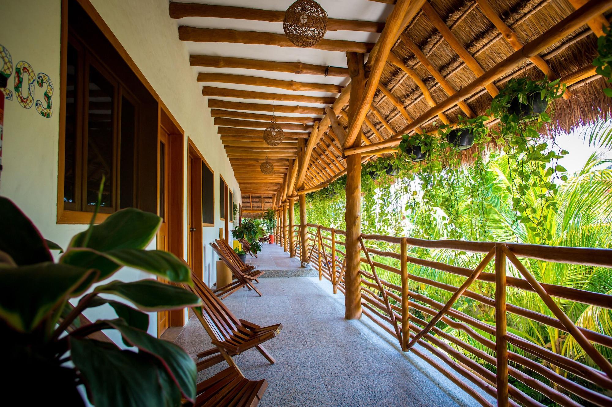 Vista Lobby Tropical Suites By Baleine Group