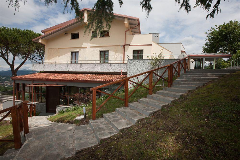 Vista Exterior Locanda La Trigola