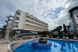 Alojamiento - Hotel Miramare