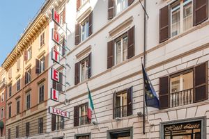 Alojamiento - Raeli Hotel Luce