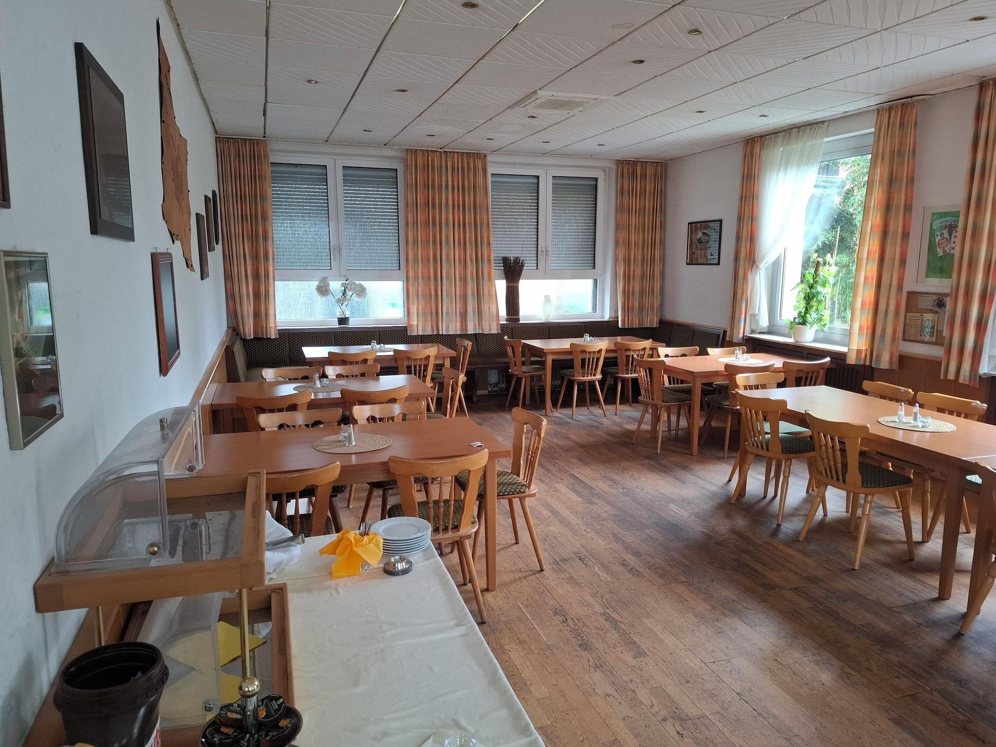 Restaurant Gasthaus Pension Zur Bergstraße