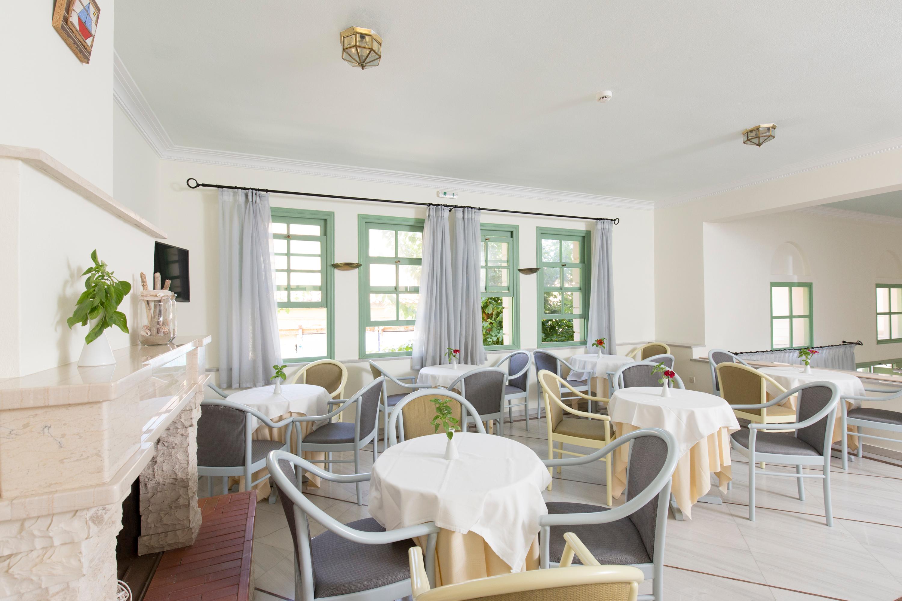 Restaurant Samaina Port