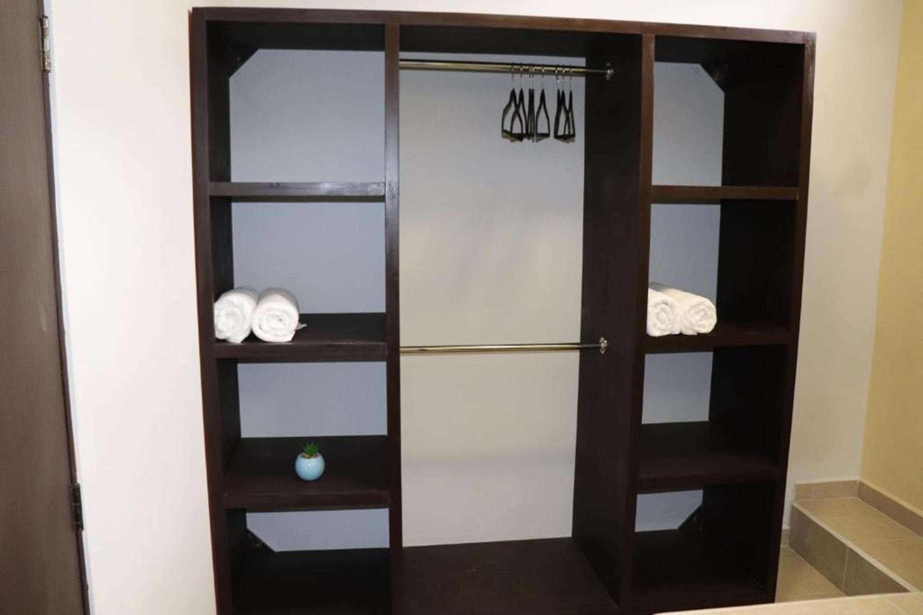 Varios Capital O Hotel Jazuli