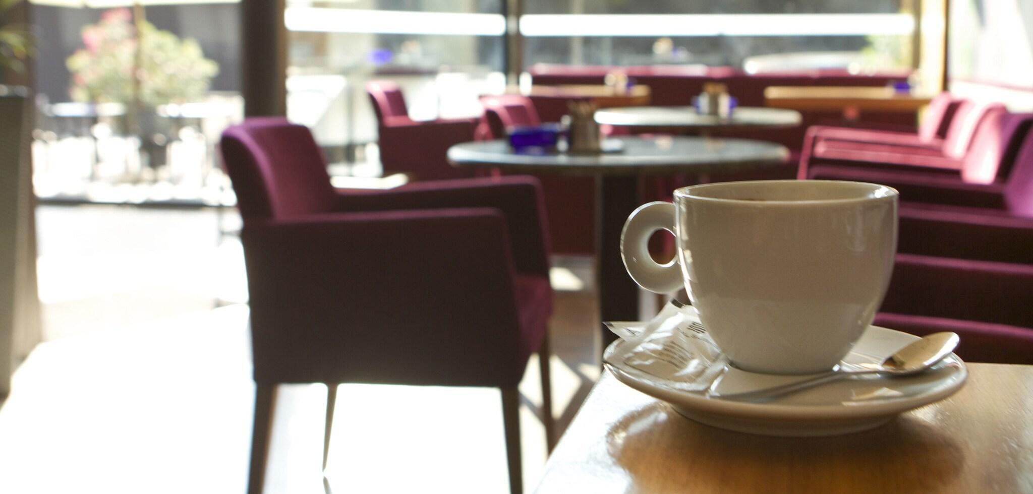 Bar/Salón Hotel Slisko