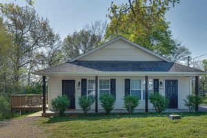 Alquiler Vacacional - Clean and Private Updated Duplex Apartment