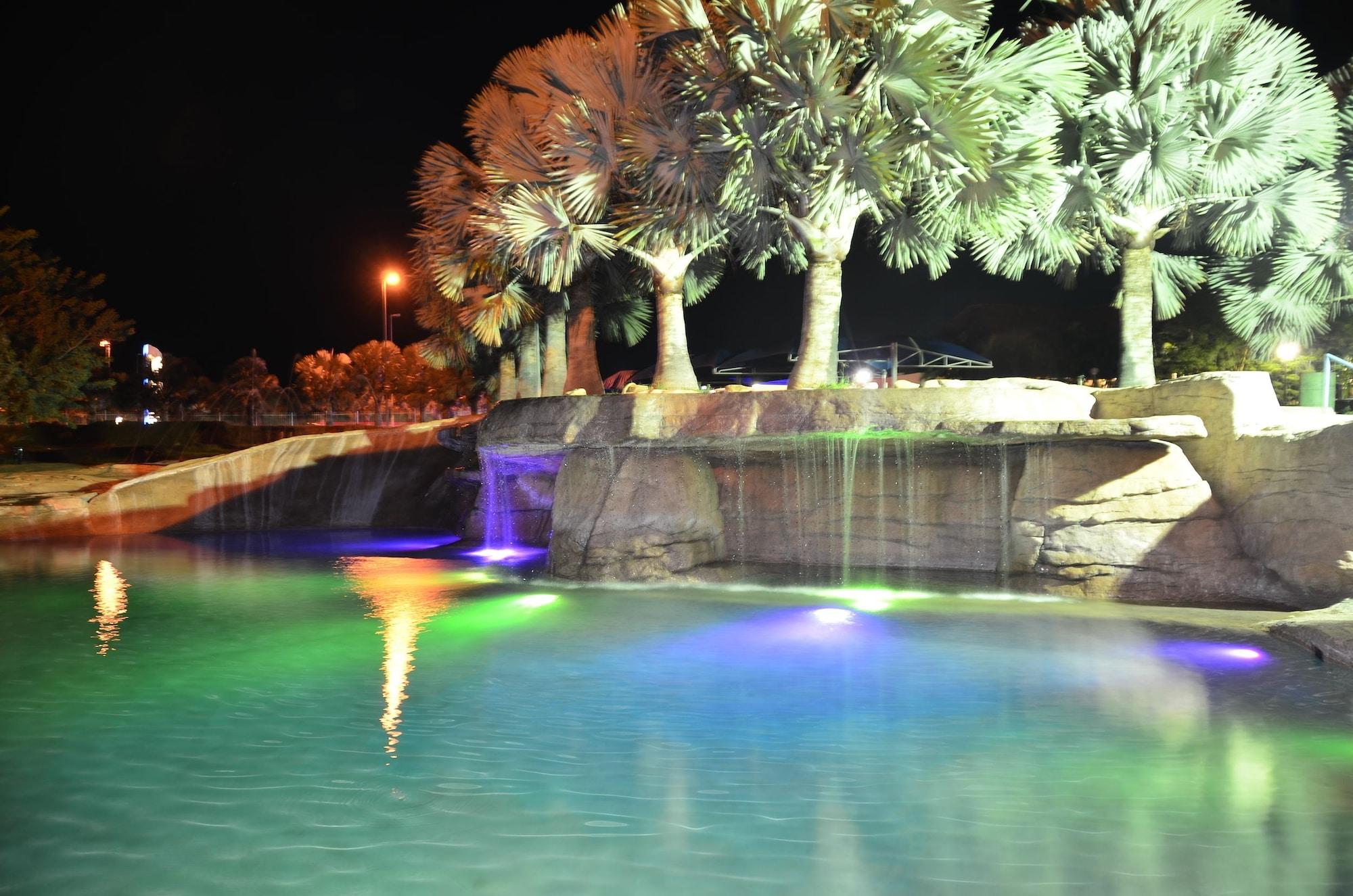Vista Piscina Sand River Resort
