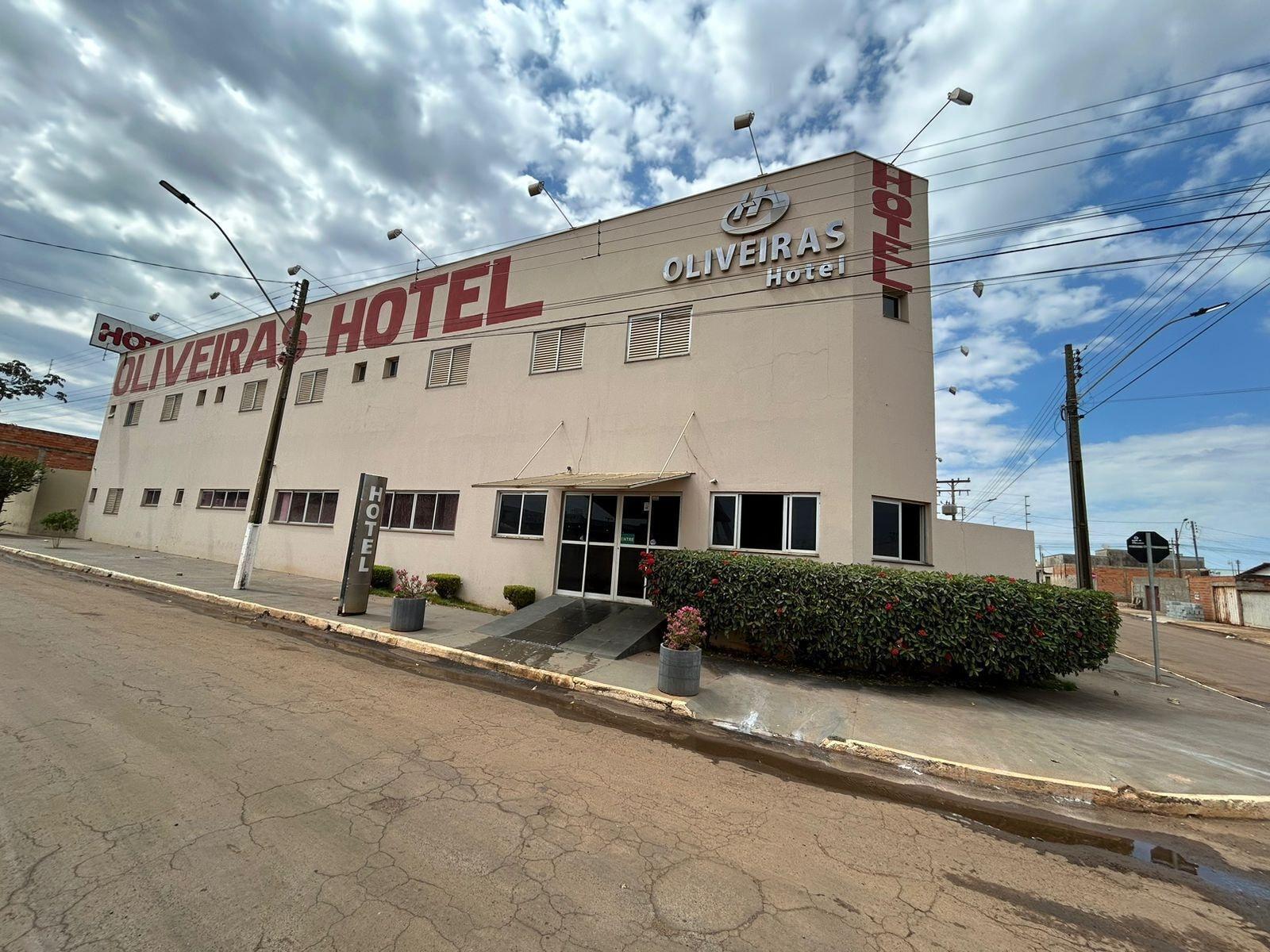 Vista Exterior Oliveiras Hotel